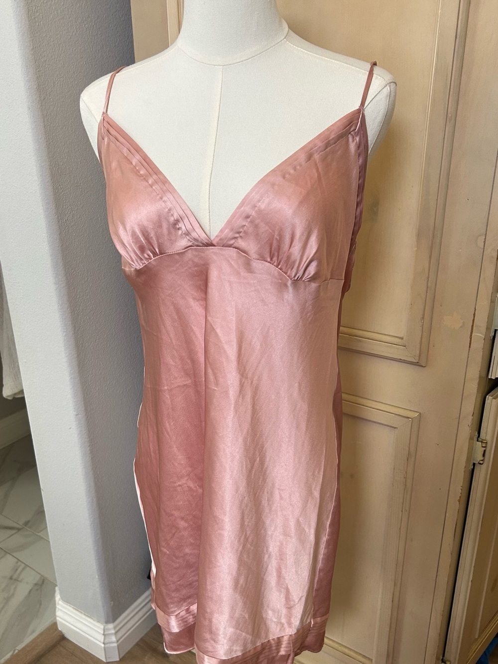 Victoria Secret short nightgown - Women's Intimates